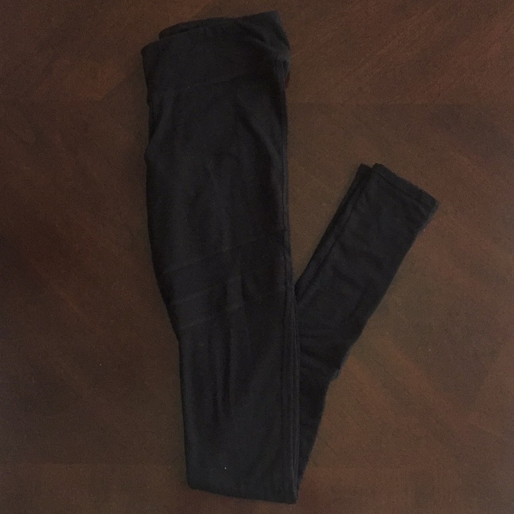 Black Quick-Dry Leggings 🖤